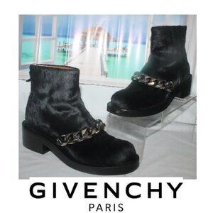 $1550 Givenchy Laura Black Calf Leather Silver Chain Boots Booties